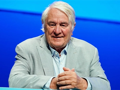 Hasso Plattner empfiehlt Bivoltis 960 AI